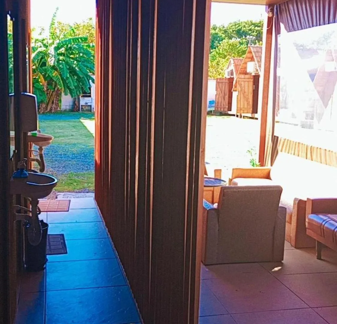 Cabana 3 Com Ar Condicionado E Area De Cozinha E Banheiro Compartilhado A 10 Minutos Do Parque Beto Carrero Penha  Ferienhaus